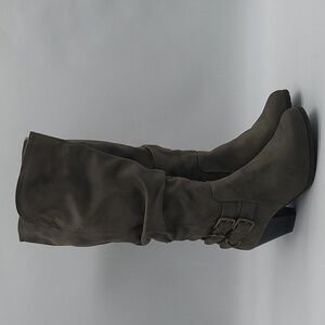 1982- Jaclyn Smith Women's Boots Size 6 M